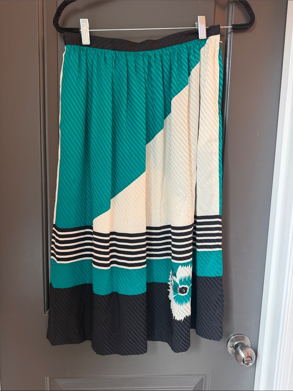 Vintage Pleated Teal and Cream Midi Skirt 100% Silk